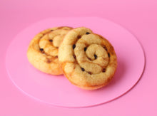 Load image into Gallery viewer, Pain au raisin - 2 pce