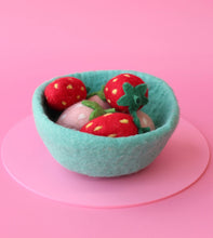 Load image into Gallery viewer, Berry Bowl - 7 pce set