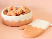 Load image into Gallery viewer, Large Felt storage - Scalloped Terracotta
