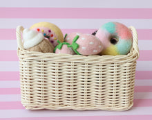 Load image into Gallery viewer, Bonny basket with handles