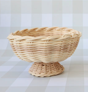 Footed Fraise bowls - 2 sizes
