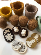 Load image into Gallery viewer, Papoose Felt hot drinks set - 16 pce