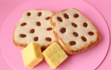 Load image into Gallery viewer, Raisin Toast and butter - 4 pce