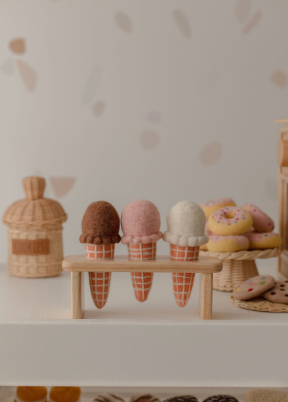 ICE CREAM STAND ( ice creams sold separately)
