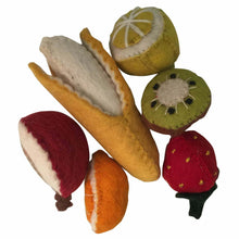 Load image into Gallery viewer, Papoose Mini set of felt fruit boxed