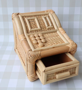Tilly cash register